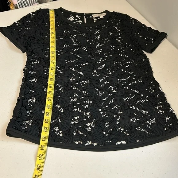 Ann Taylor Loft Black Crochet Short Sleeve Minimalist Top XS - Picture 7 of 10